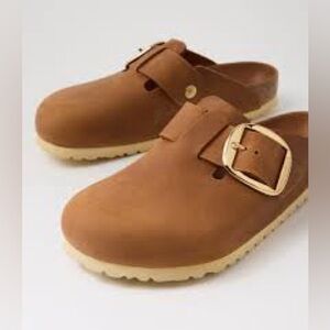 Women’s Birkenstock Boston Big Buckle ~ Size 9.5-10